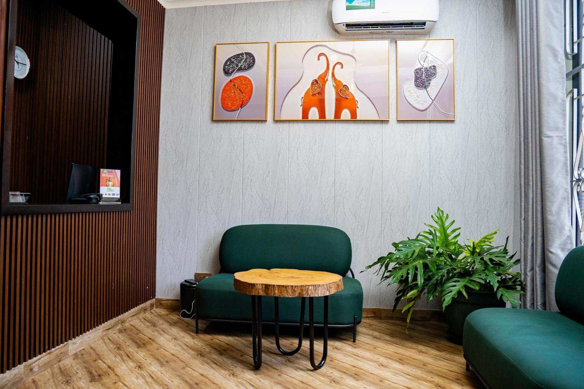 Primeland Hotel Moshi Bagian luar foto